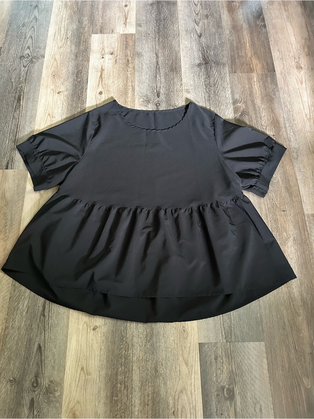 SHEIN Black Short Sleeve Peplum Blouse